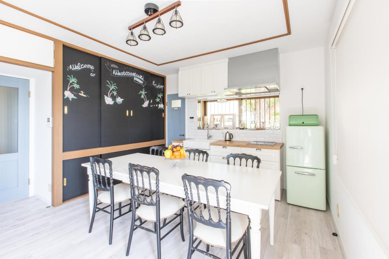 West Coast Villa Shirahama Bagian luar foto